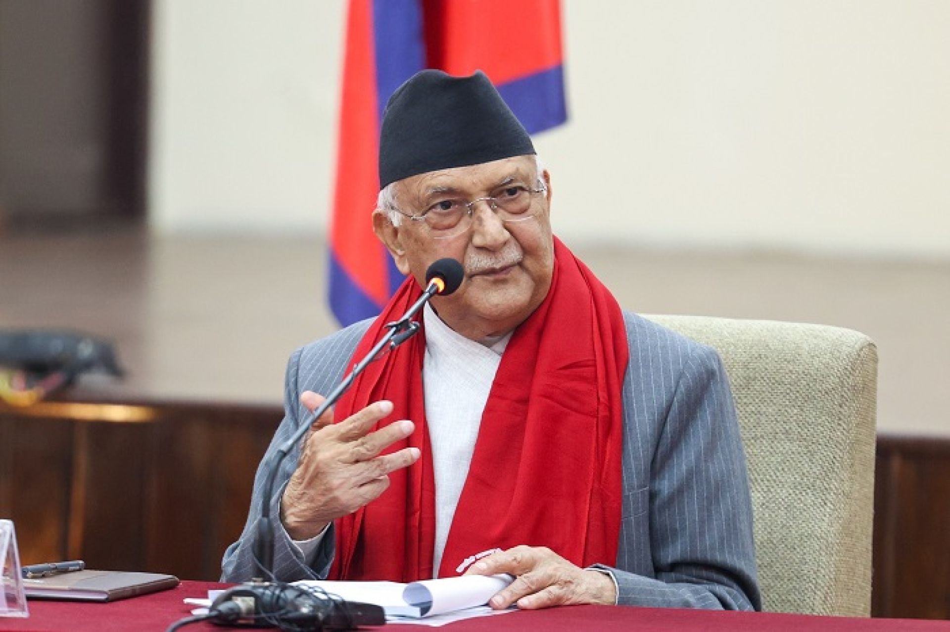 प्रधानमन्त्रीको एक हप्ता: चित्रकलामा रमाइलो, संसदमा सन्नाटा